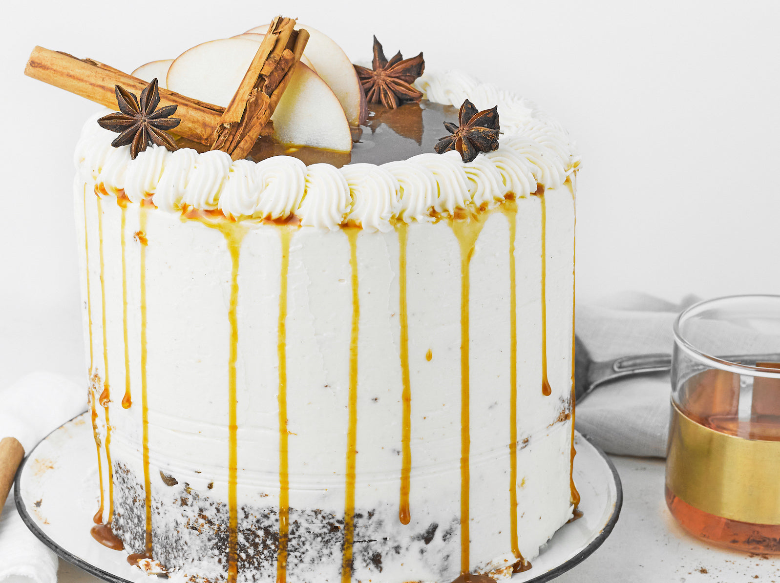 Mulled Apple & Honey Layer Cake